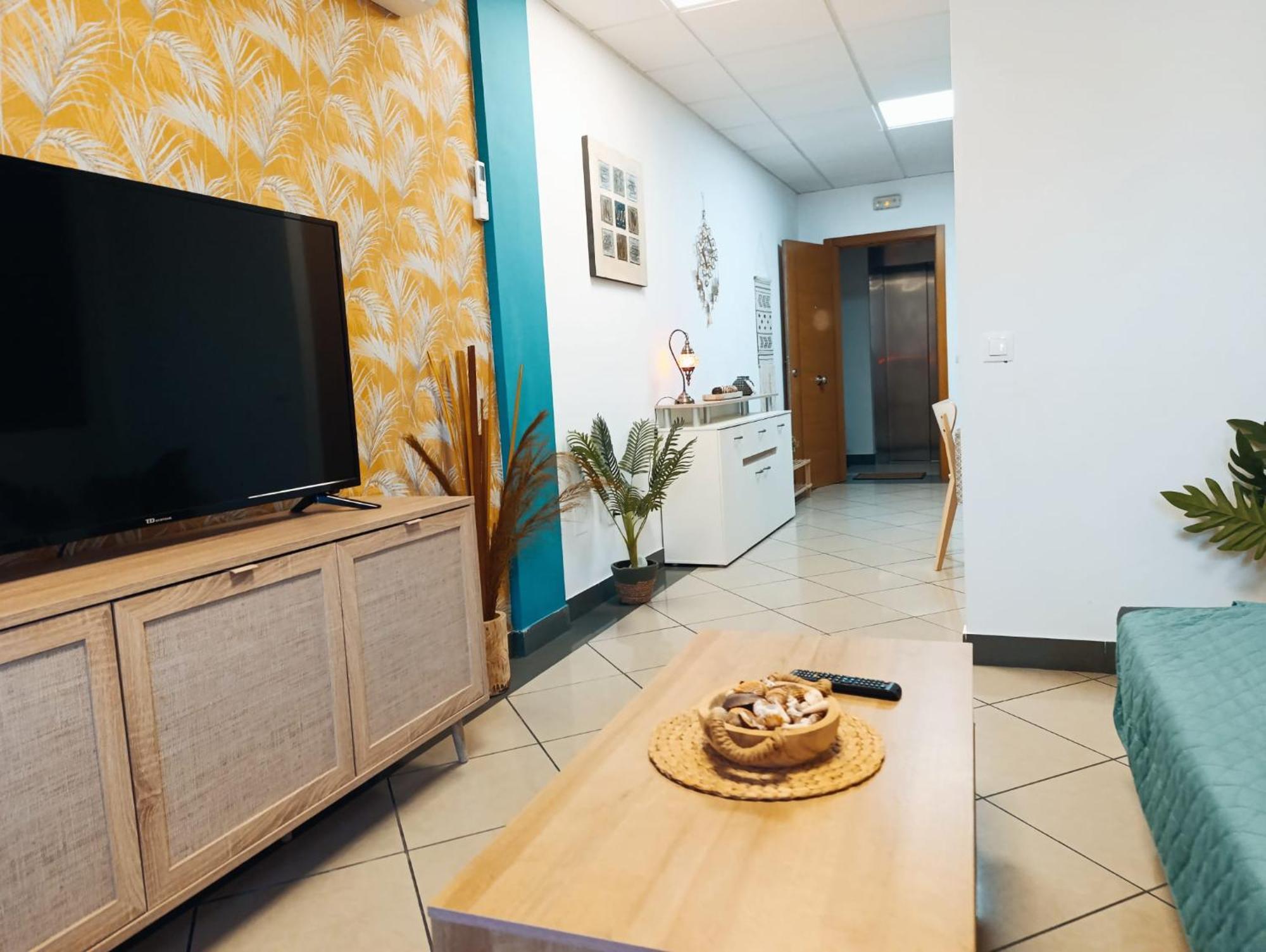 Apartamento El Dorado Cerca Del Mar Málaga Exterior foto